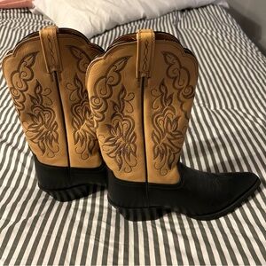 Ariat Black and Tan Heeled Western Boots